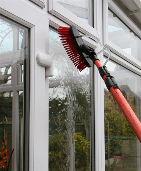 REACH Window Cleaning